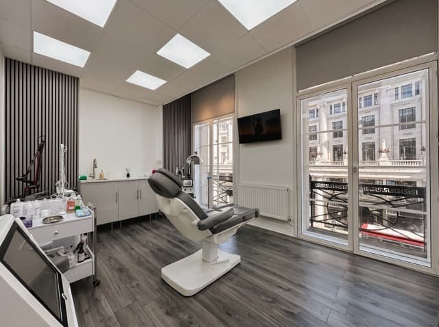 MHB Clinic treatment room in central London