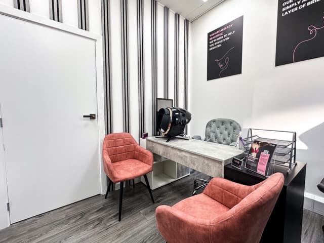 MHB Clinic hair transplant clinic in London 3